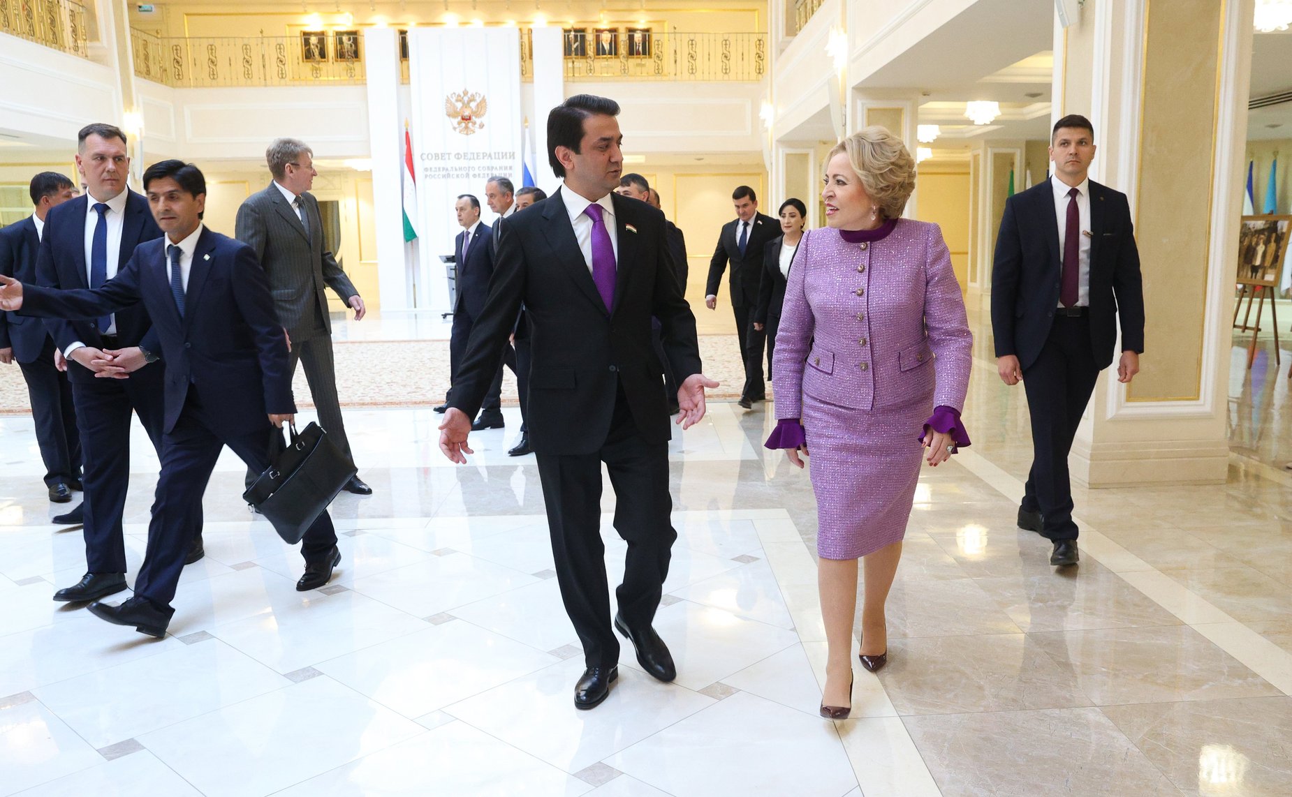 Валентина Матвиенко обсудила с Председателем Маджлиси милли Маджлиси Оли Республики Таджикистан Рустами Эмомали