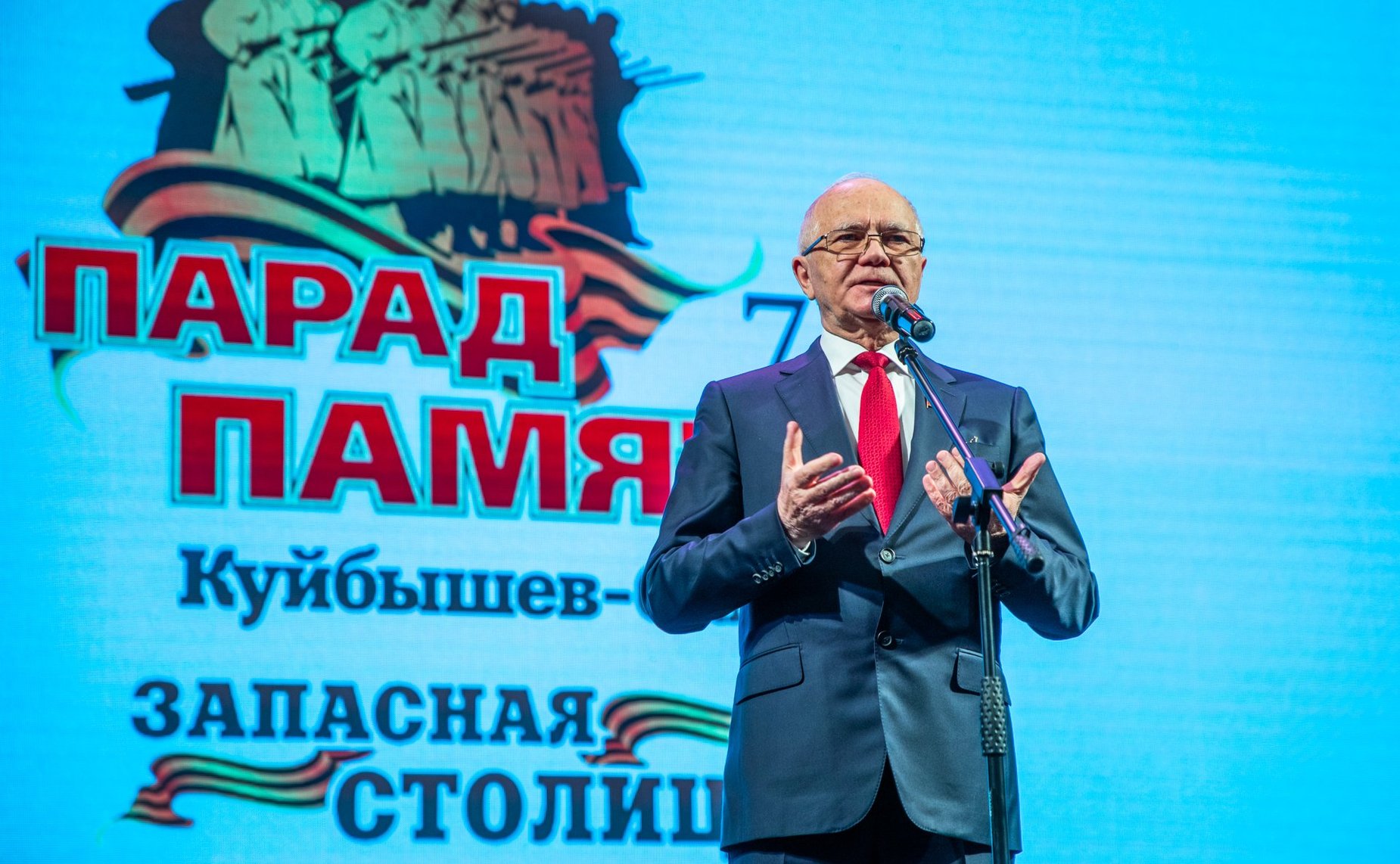 Фарит Мухаметшин в Самаре вручил награды лауреатам проекта «Дети-герои» — медали Совета Федерации «За проявленное мужество»