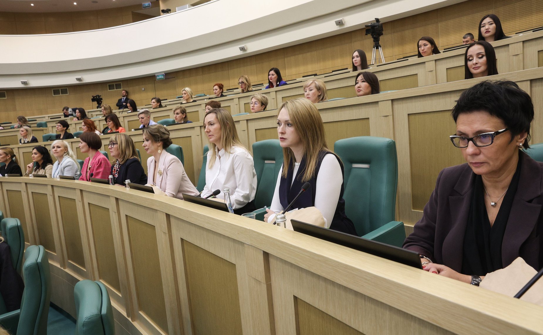 Встреча Председателя Совета Федерации Валентины Матвиенко с женщинами-предпринимателями «Голос женского бизнеса»