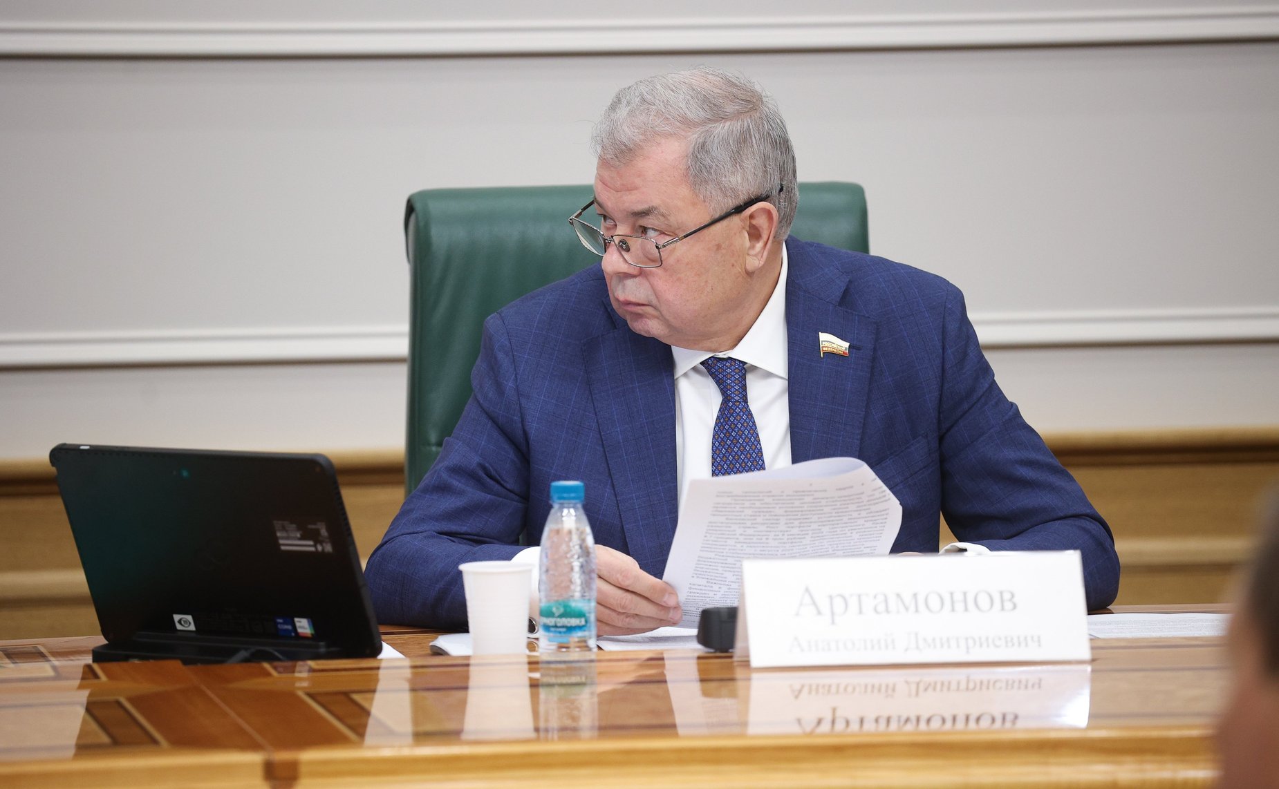 Анатолий Артамонов