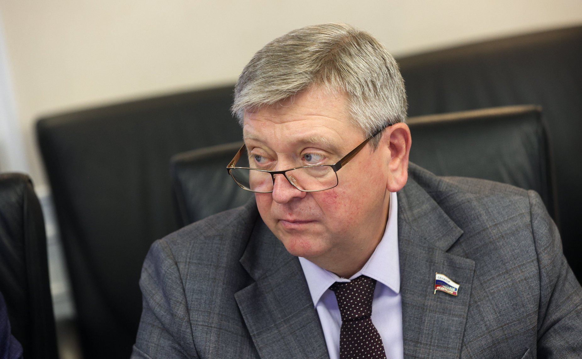 Александр Лутовинов