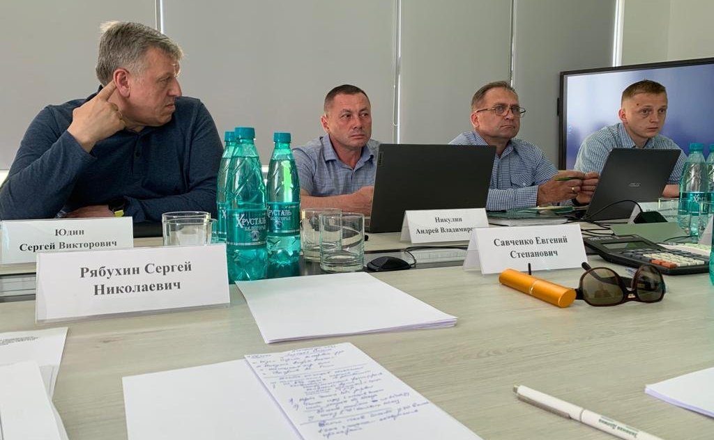 Сергей Рябухин и Евгений Савченко посетили крупнейшую в России агрофирму «Зелёная Долина» в Белгородской области