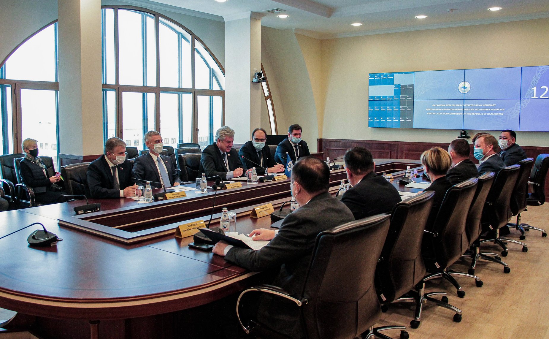 Встреча делегации Совета Федерации с Председателем ЦИК Республики Казахстан Бериком Имашевым