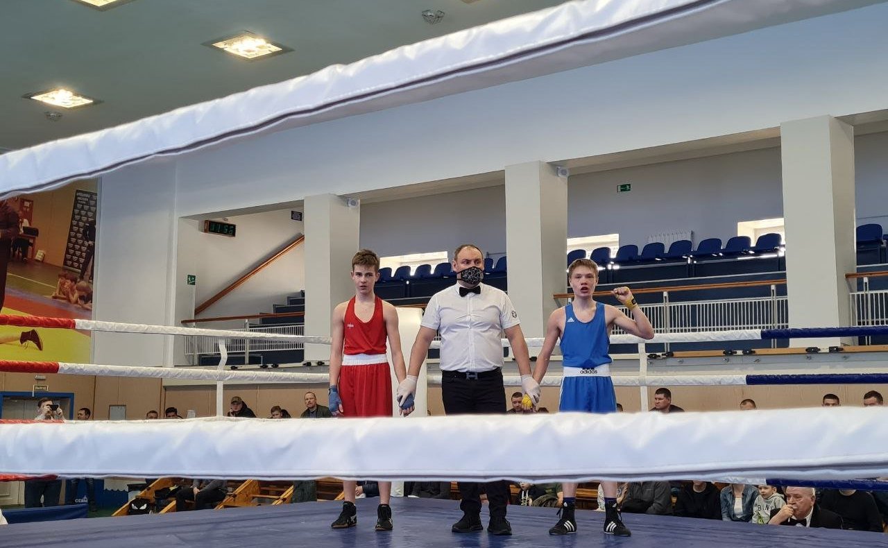 Денис Гусев принял участие в чемпионате Архангельской области по боксу и турнире памяти основателей школы бокса в Архангельске Валерия Власова и Владимира Чаплинского