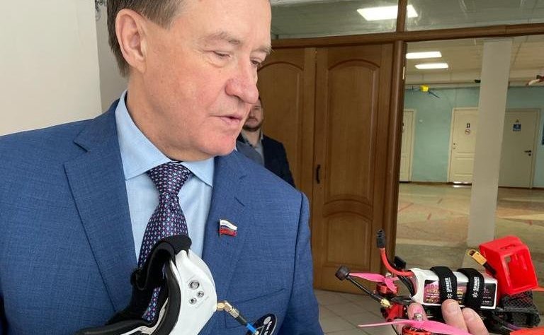 Сергей Рябухин посетил Авторский лицей в Ульяновске