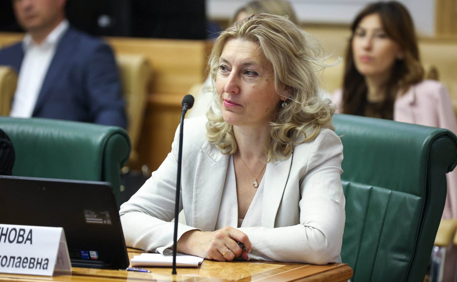 Заседание Совета Евразийского женского форума при СФ на тему «Подготовка к IV Евразийскому женскому форуму»