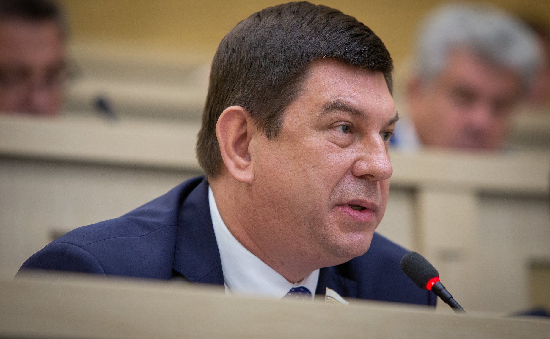 Виктор Смирнов