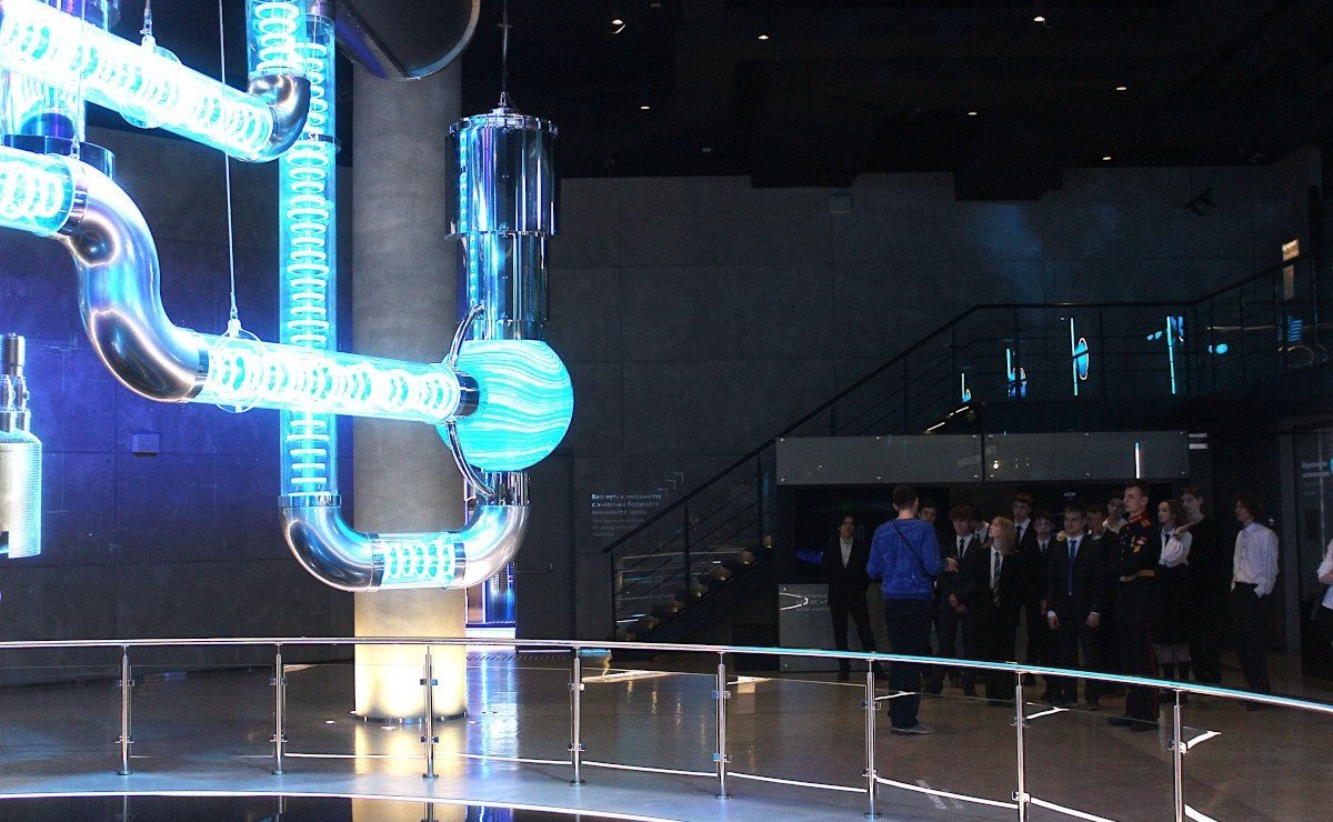 Победители регионального этапа Всероссийской олимпиады школьников по физике и математике побывали в Совете Федерации и на ВДНХ