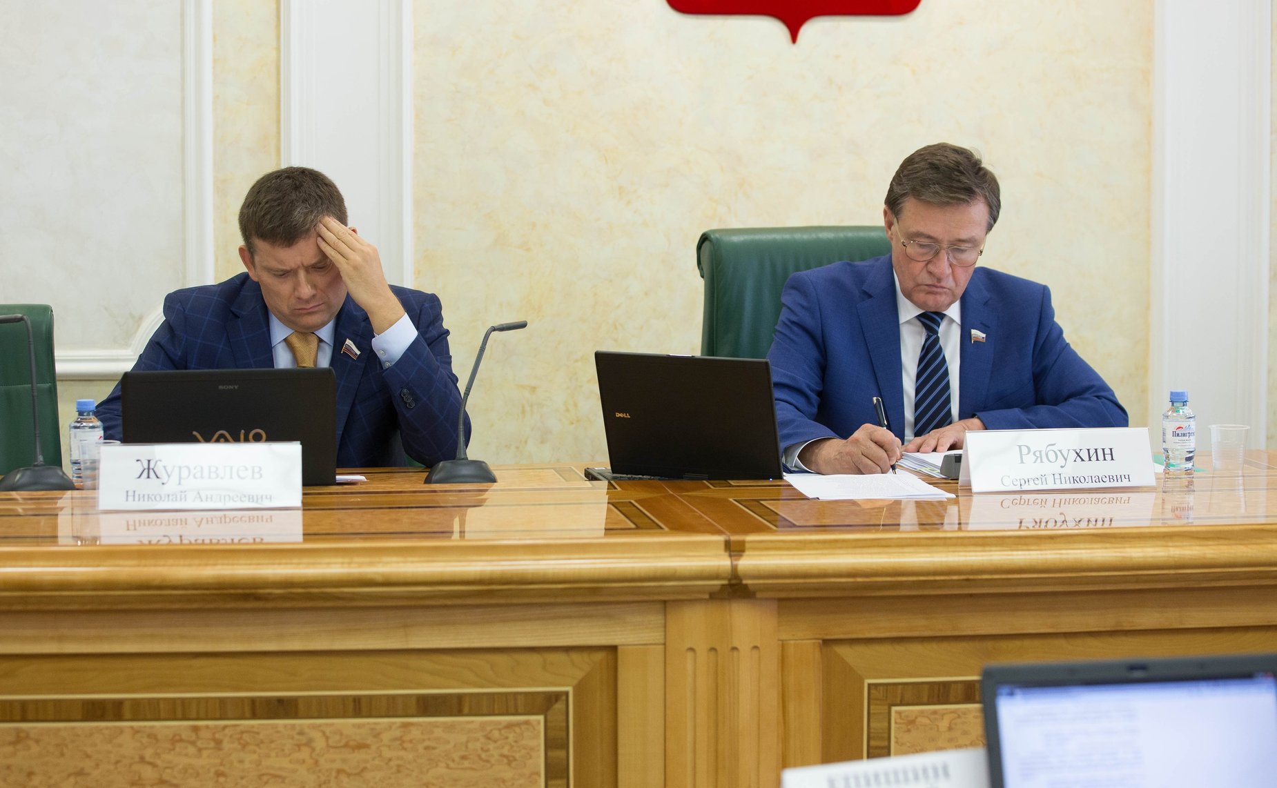 Н. Журавлев и С. Рябухин