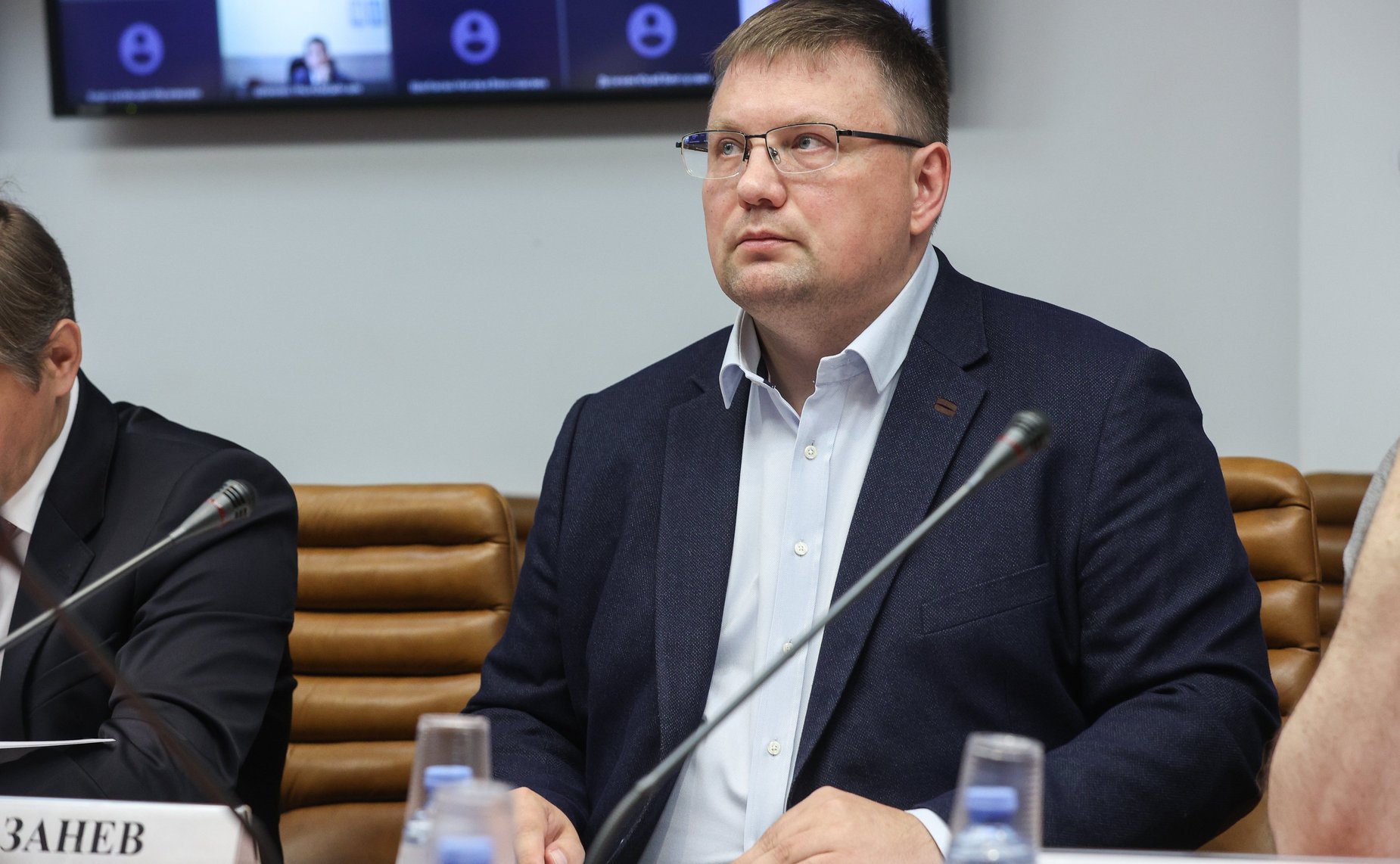 Круглый стол Комитета СФ по конституционному законодательству и государственному строительству