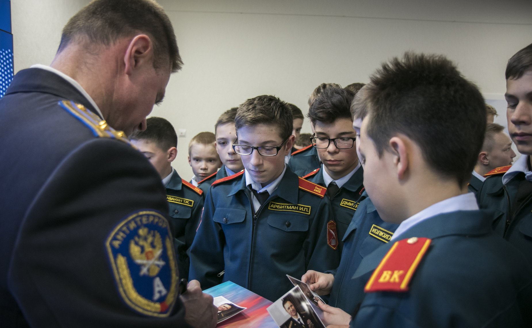 Ю. Воробьев провел урок патриотического воспитания в Кадетской школе «Корабелы Прионежья»