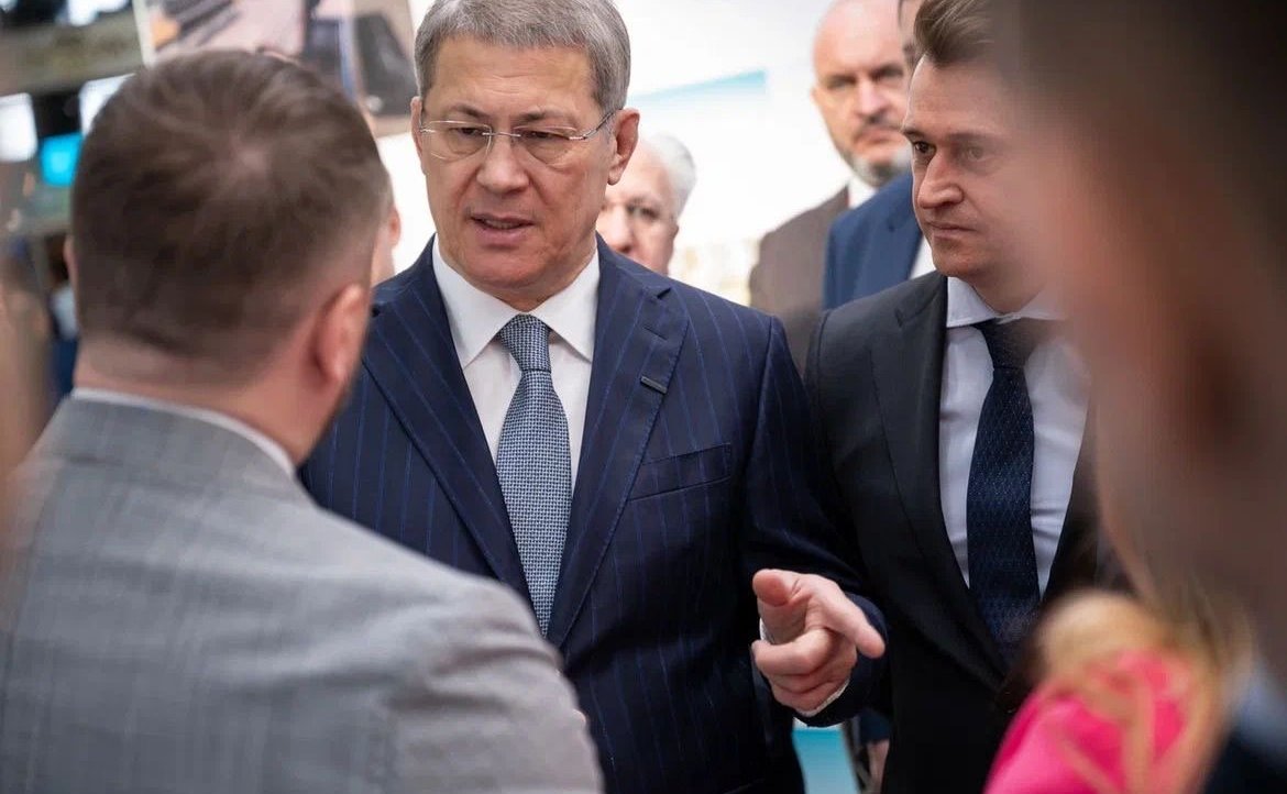 Олег Голов принял участие в Экологическом форуме и специализированной выставке «Экология и технологии»