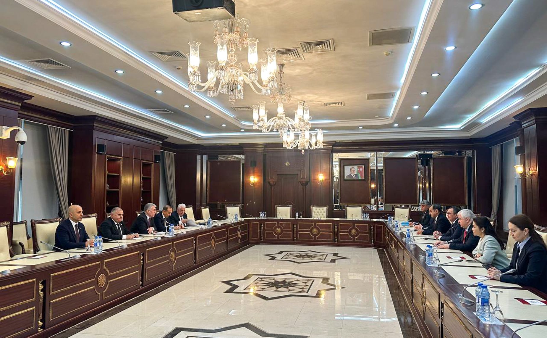 Сенатор РФ Николай Федоров принял участие в международной конференции «Гейдар Алиев-основатель конституционализма и парламентаризма суверенного Азербайджана»