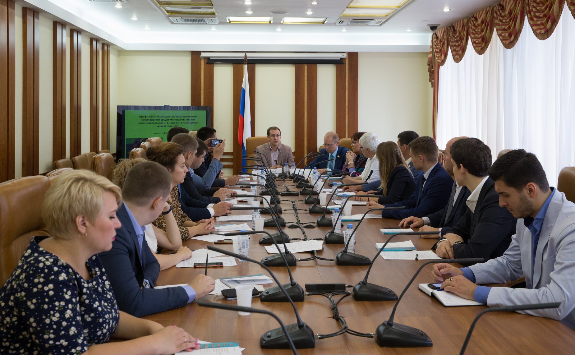 Образовательная программа по профилактике социально обусловленных заболеваний среди молодежи
