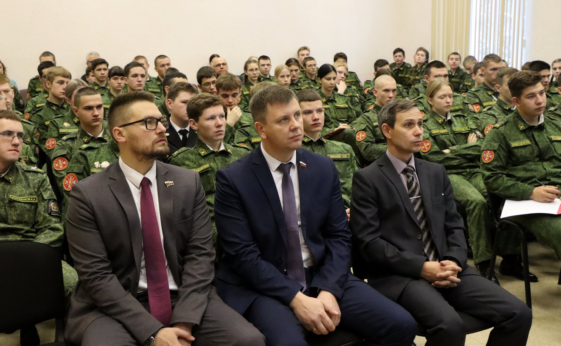 Артем Малащенков и Руслан Смашнев приняли участие в показе документального кино о героях СВО