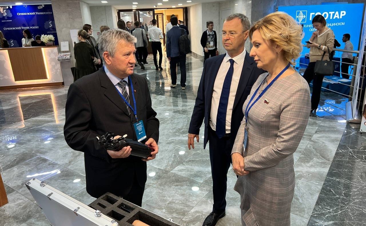 Инна Святенко приняла участие во II Международном саммите по цифровой медицине и информационным технологиям в здравоохранении «Цифроайтимед»