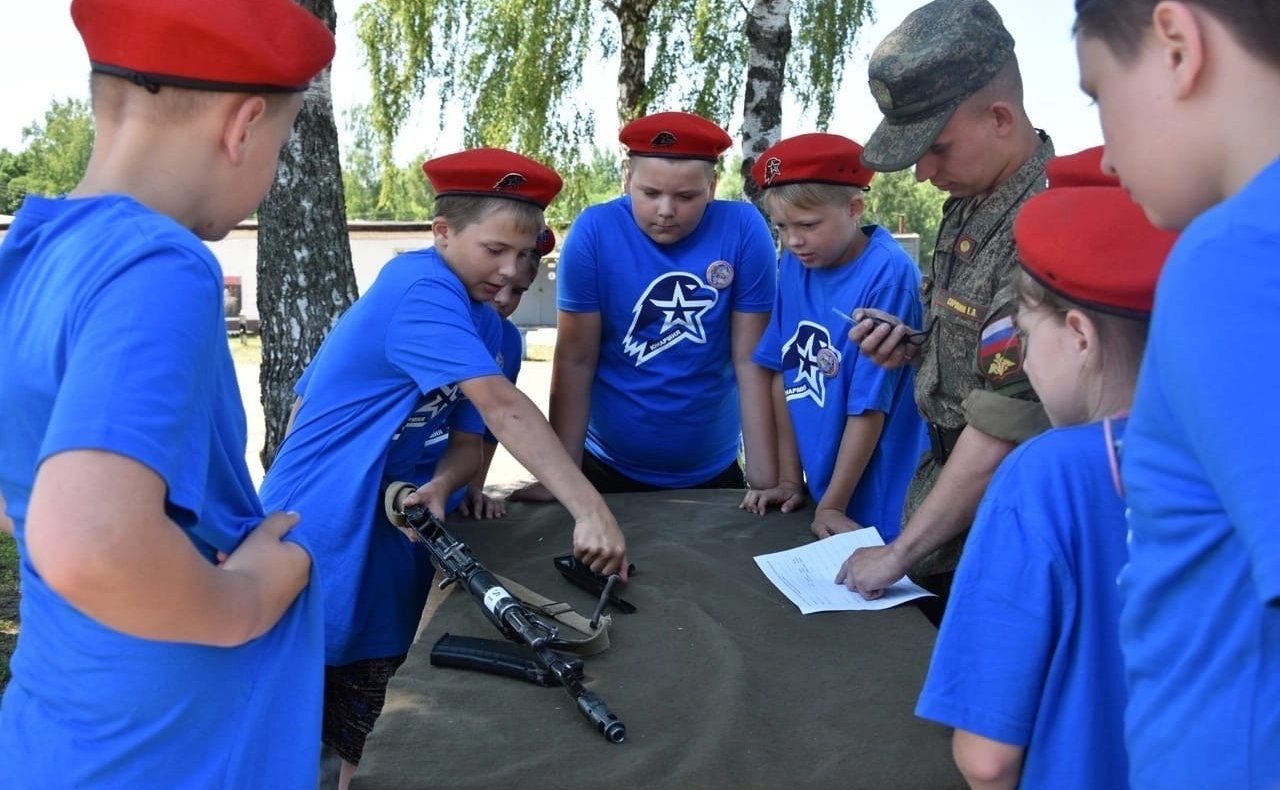 Торжественное открытие детско-юношеской военно-спортивной игре «Zарница» в городе Смоленск