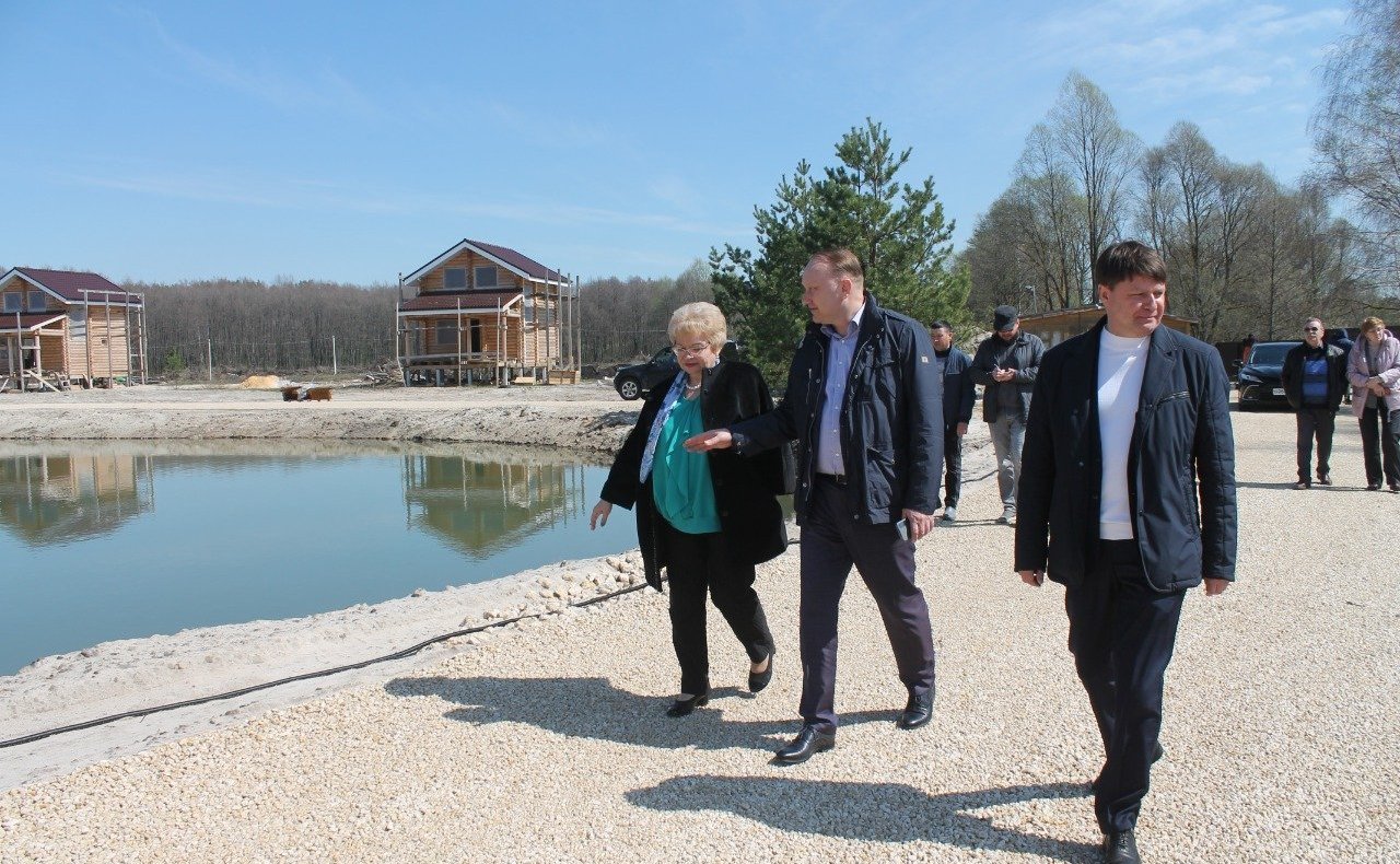 Оксана Хлякина посетила с рабочей поездкой Добровский район Липецкой области