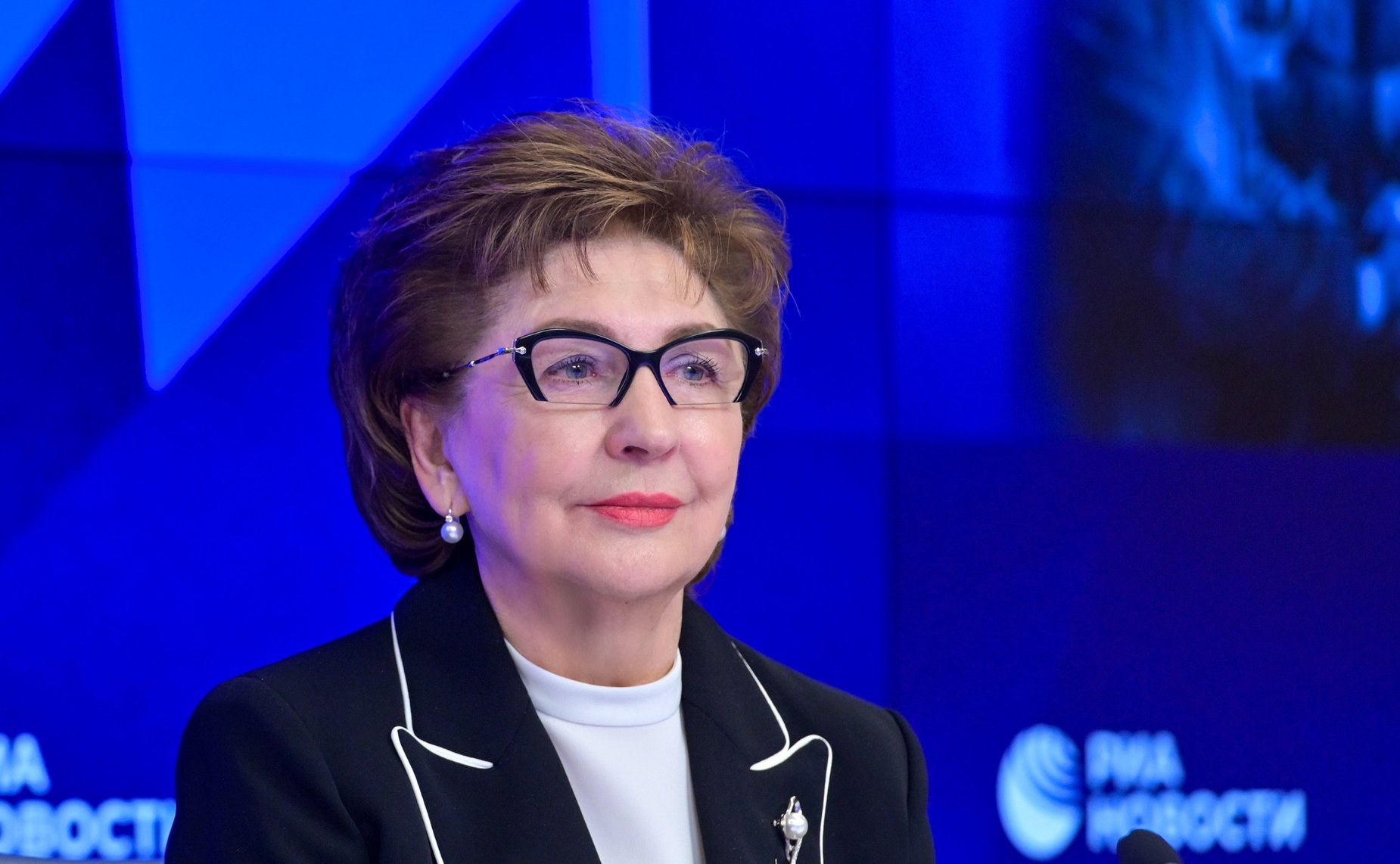 В пресс-центре «МИА Россия Сегодня» Галина Карелова приняла участие в пресс-конференции, посвященной проведении Всероссийского онлайн-марафона «Подвиг женщин Победы»