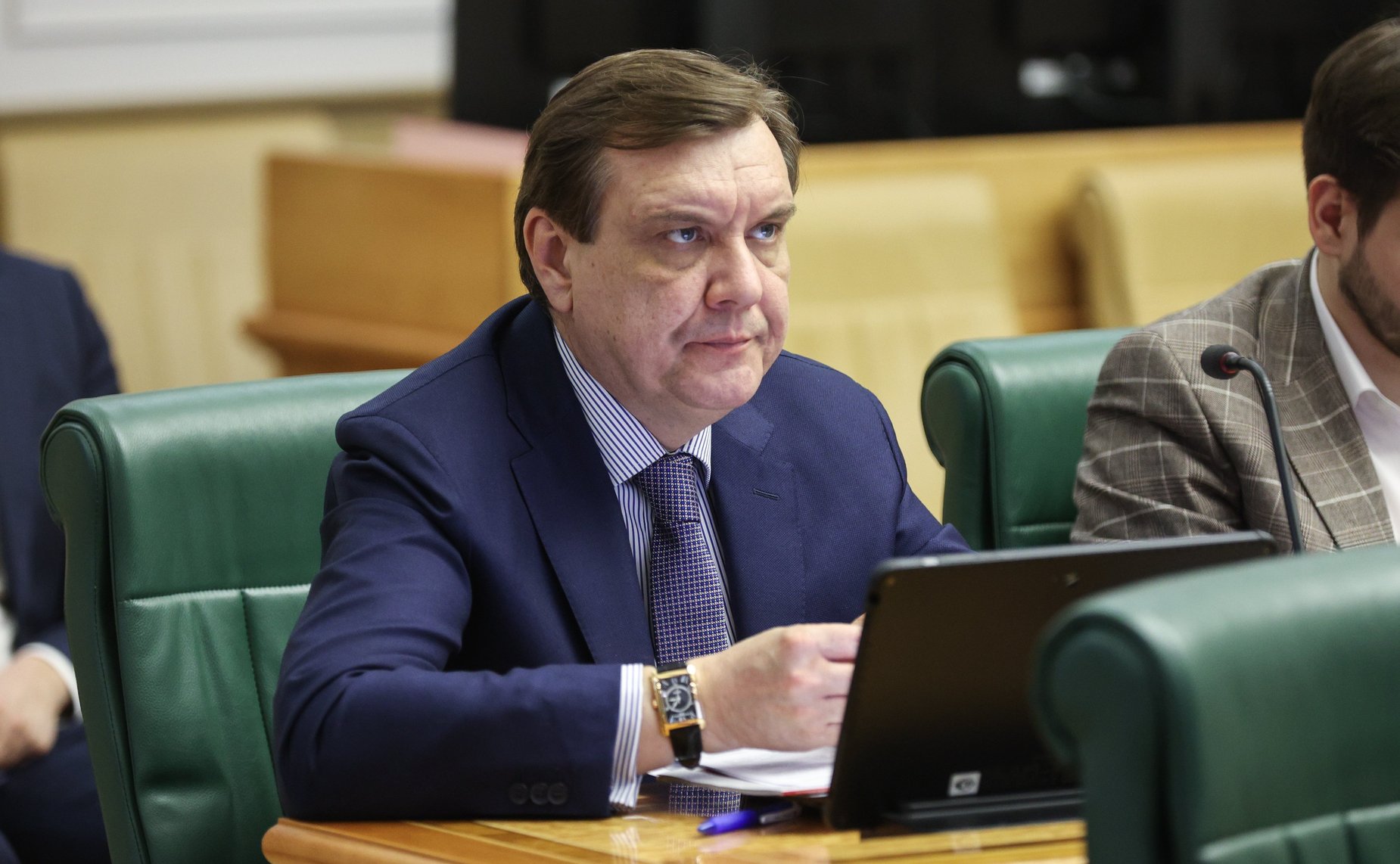 Парламентские слушания Комитета СФ по экономической политике