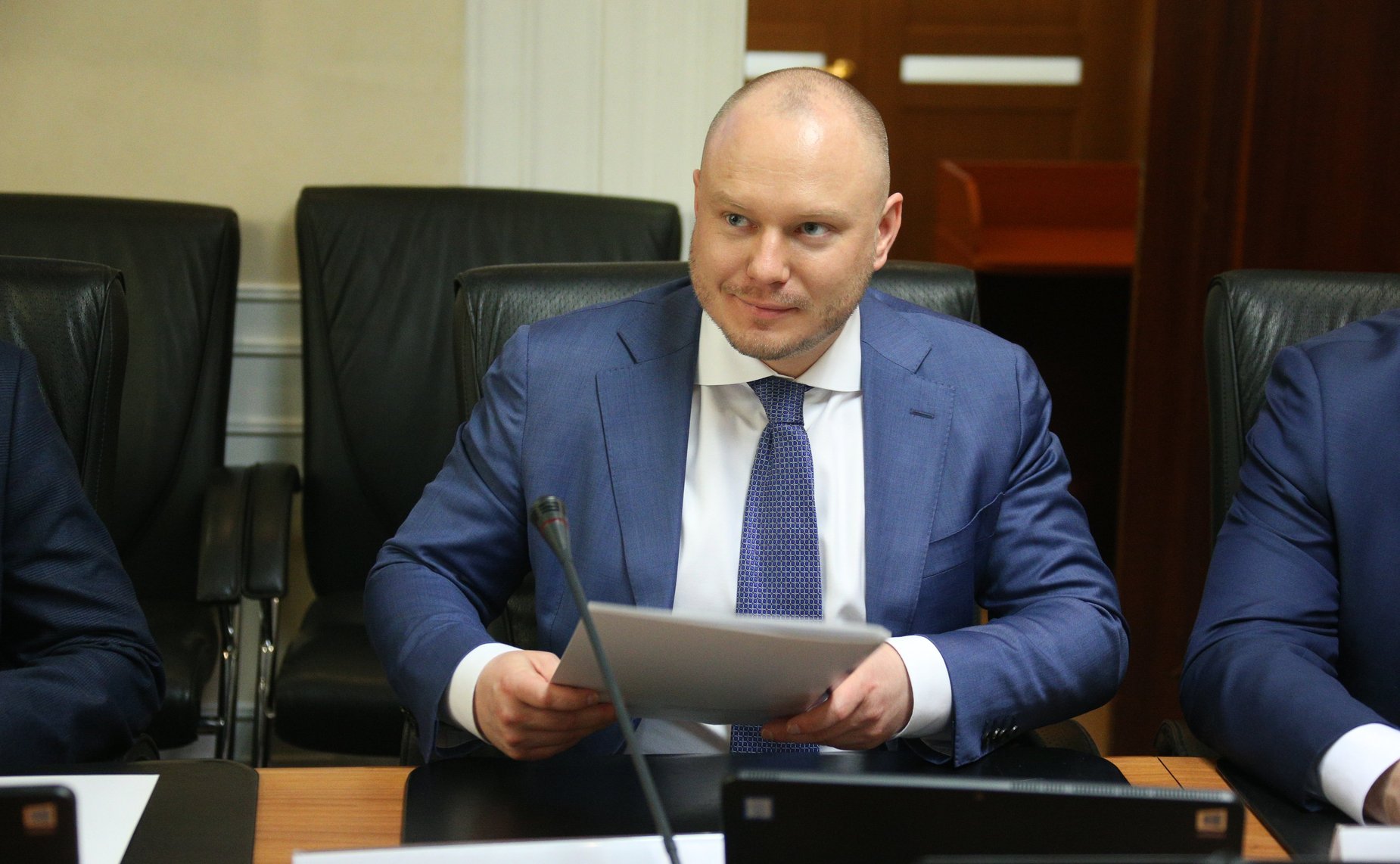 «Круглый стол» Комитета СФ по экономической политике совместно с Комитетом СФ по конституционному законодательству и государственному строительству