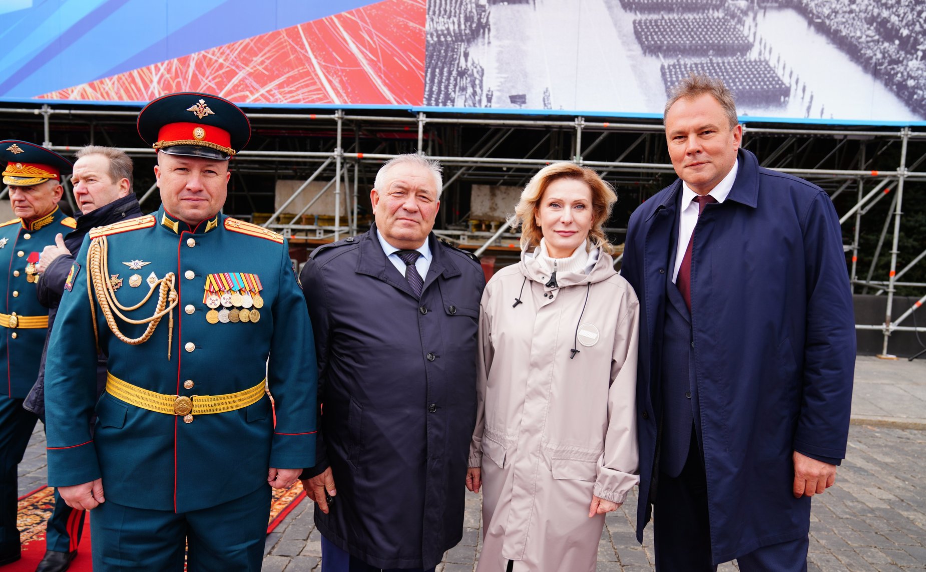 Инна Святенко приняла участие в торжественной церемонии вручения дипломов выпускникам Московского высшего общевойскового командного училища