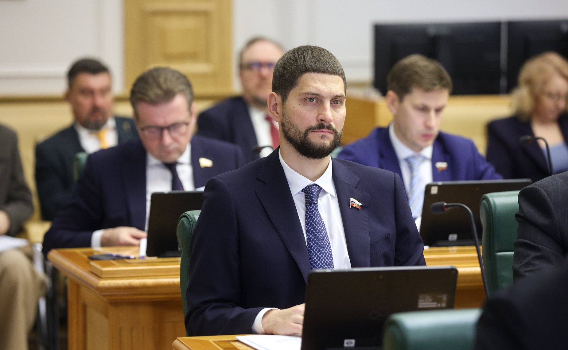 Александр Волошин