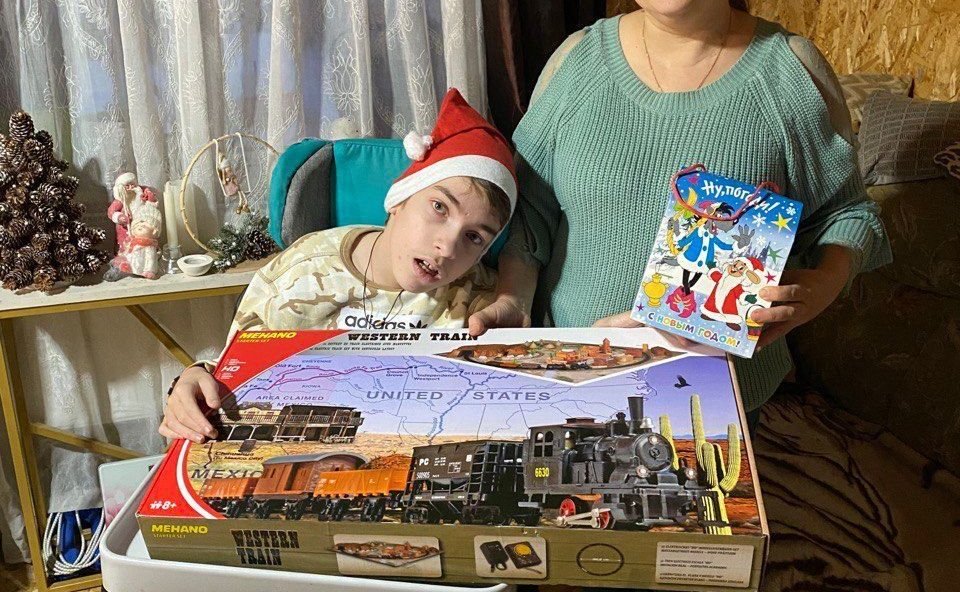 Сергей Перминов исполнил четыре новогодних просьбы от детей из трех регионов России в рамках акции «Елка желаний»