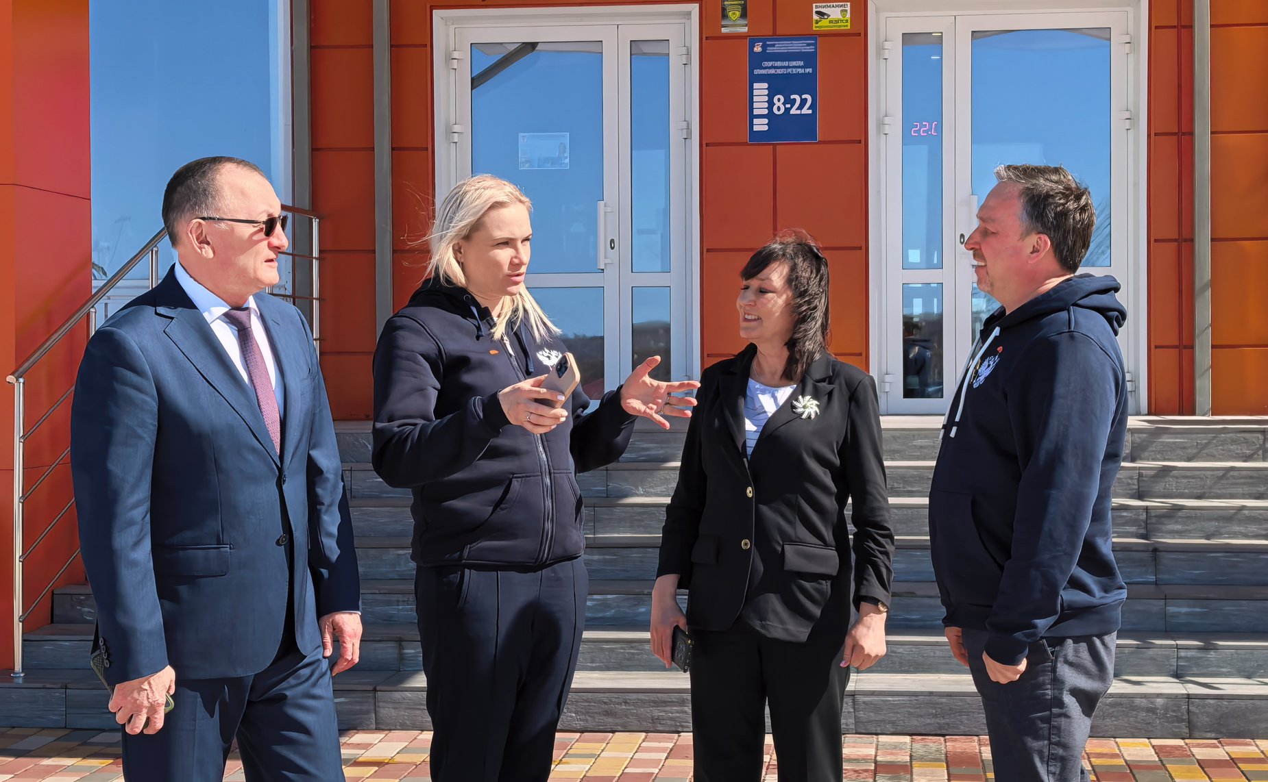 Сенаторы посетили Спортивную школу олимпийского резерва № 8 имени олимпийской чемпионки Е. Николаевой