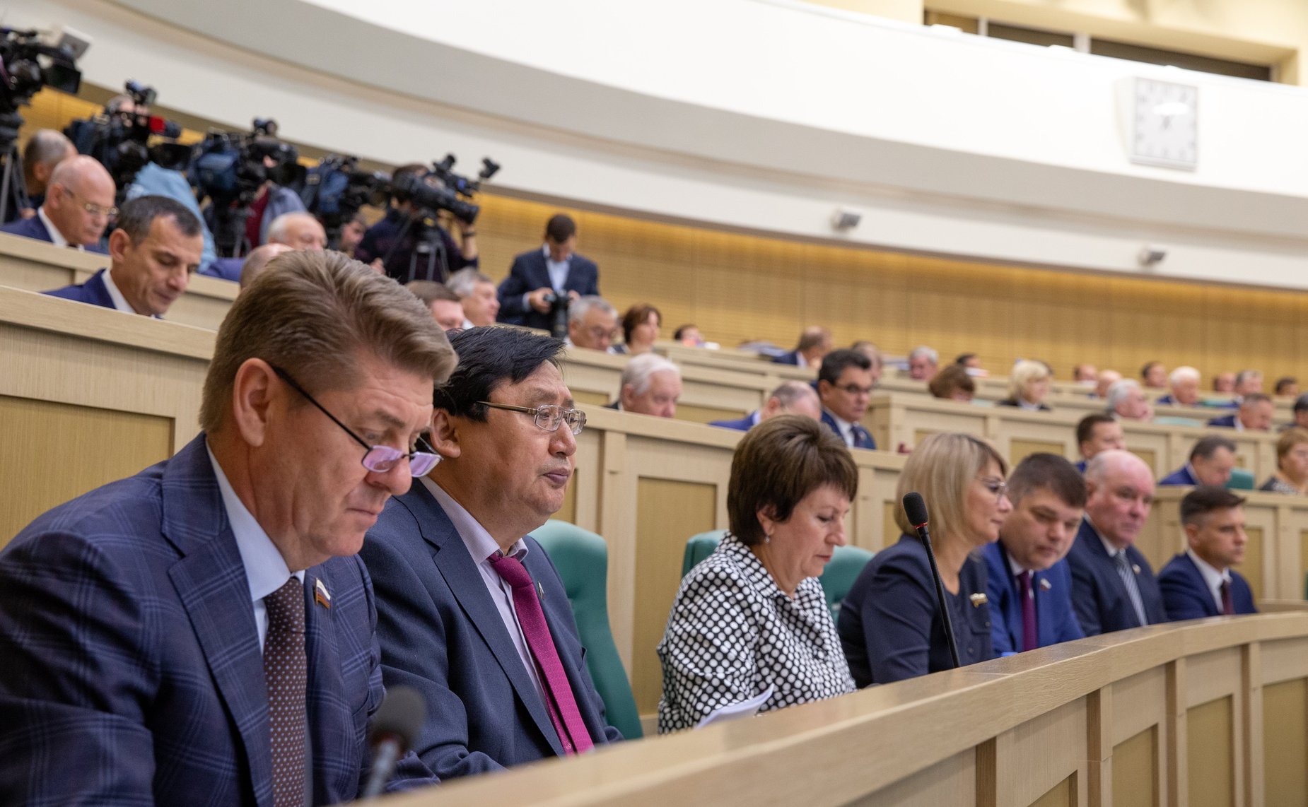 Парламентские слушания на тему «О параметрах проекта федерального бюджета на 2020 год и на плановый период 2021 и 2022 годов»