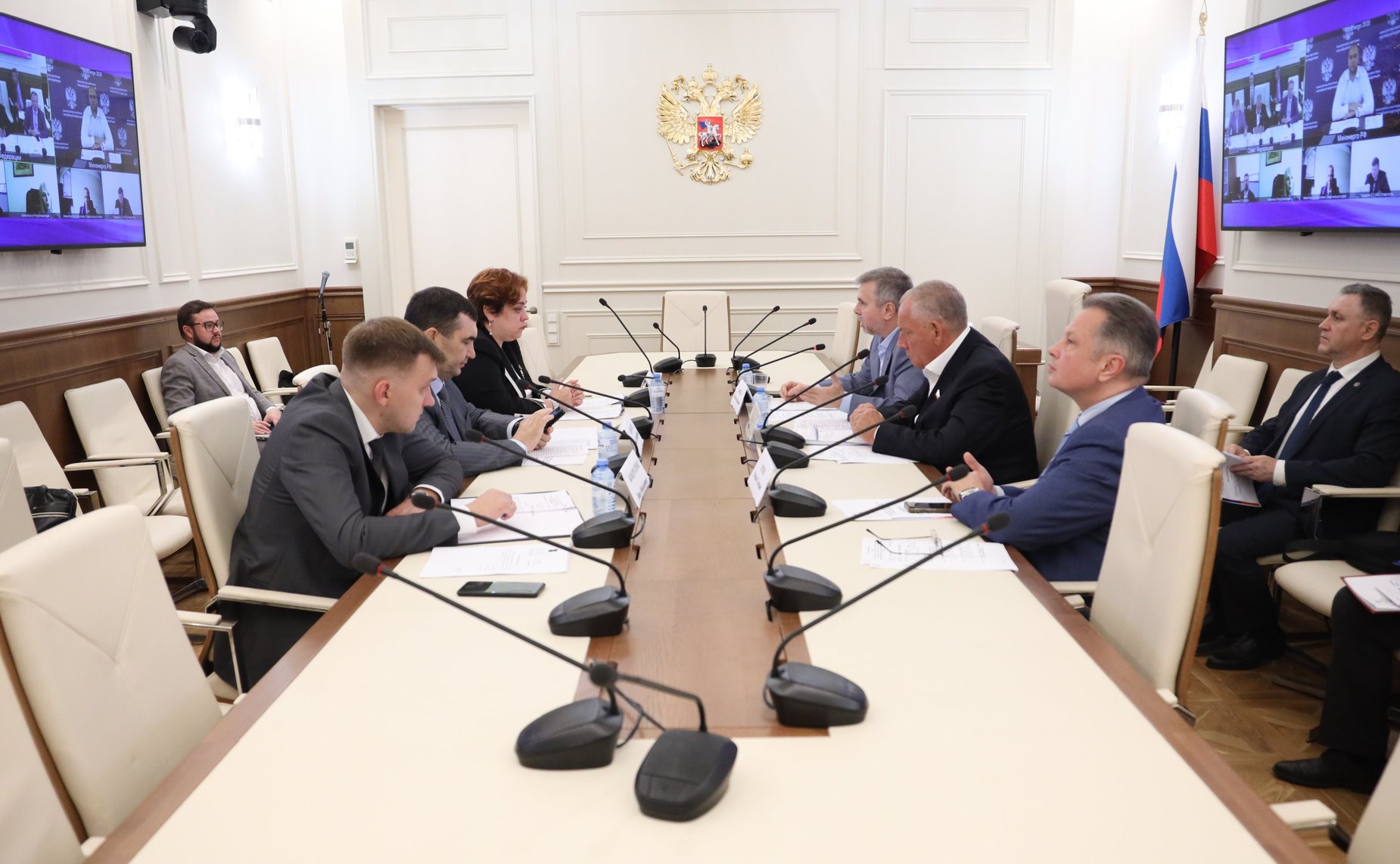 Совещание Комитета СФ по аграрно-продовольственной политике и природопользованию по текущей ситуации с наличием и ценами на горюче-смазочные материалы, используемые сельскохозяйственными товаропроизводителями для проведения сезонных полевых работ