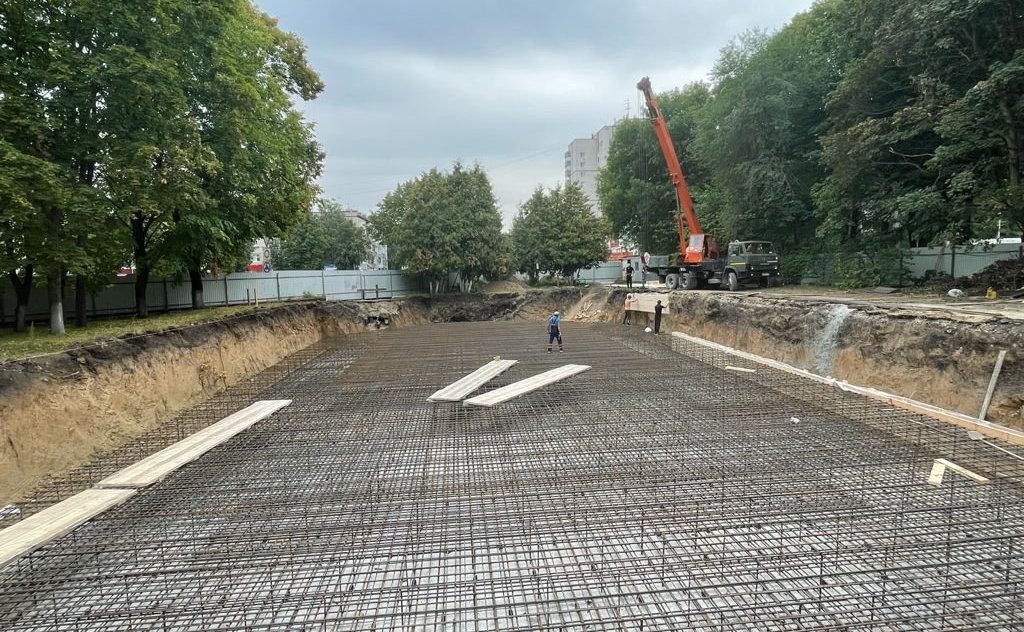 Идет строительства Храма во имя Святого Александра Невского