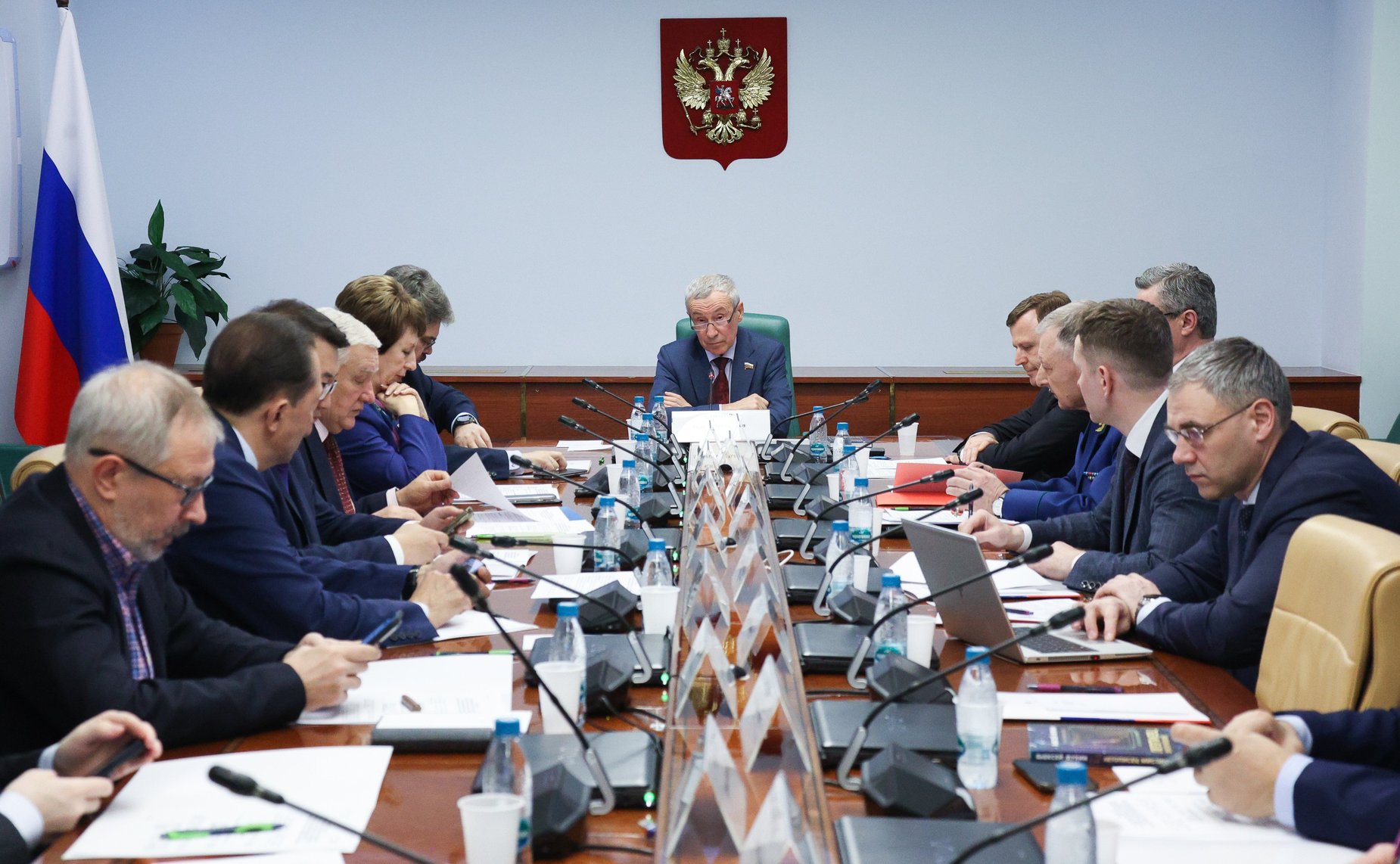 Заседание Комиссии Совета Федерации по защите государственного суверенитета и предотвращению вмешательства во внутренние дела Российской Федерации