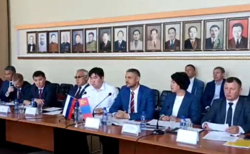 Баир Жамсуев в составе официальной делегации Забайкальского края совершил визит в Дорнод (Восточный) аймак Монголии