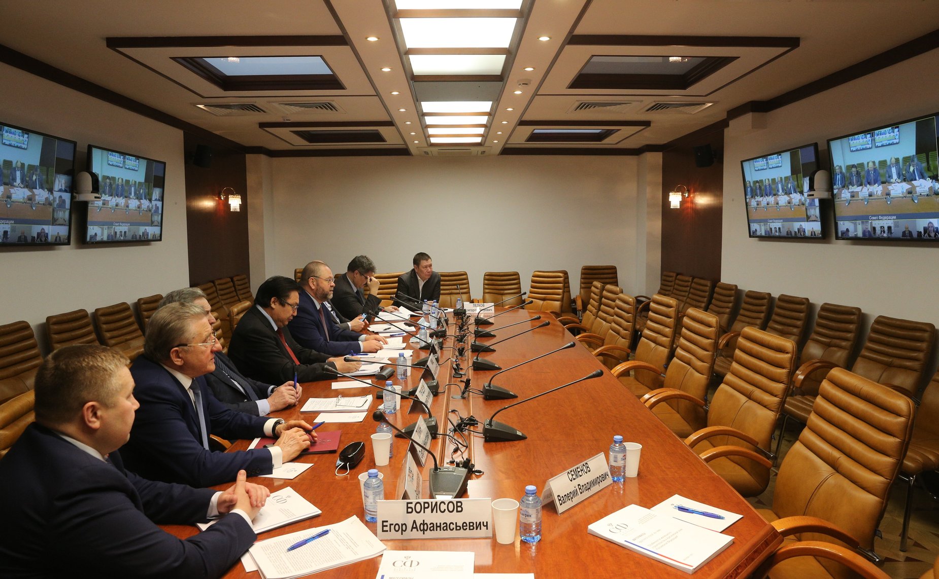 «Круглый стол» Комитета СФ по федеративному устройству, региональной политике, местному самоуправлению и делам Севера