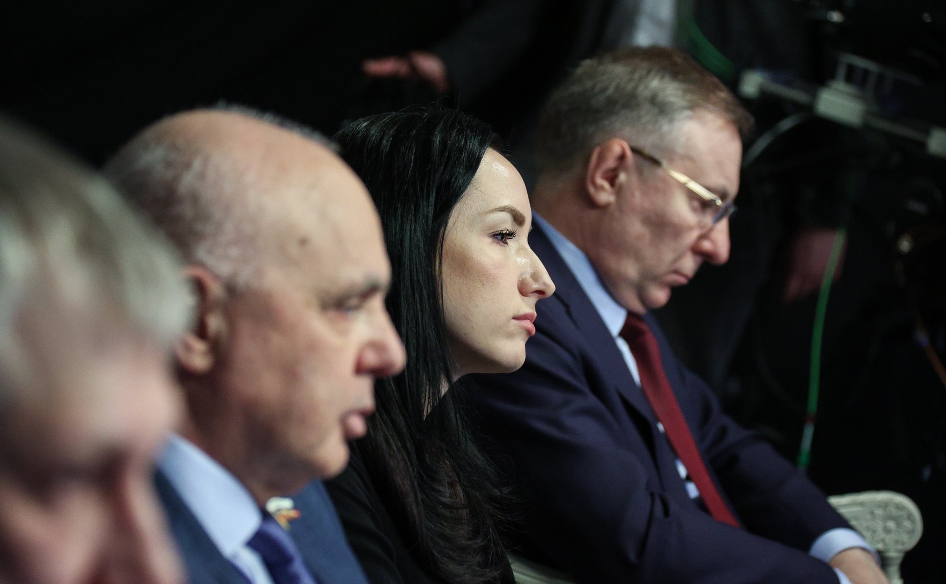 В Совете Федерации состоялся «Парламентский диалог» с Министром строительства и ЖКХ Иреком Файзуллиным