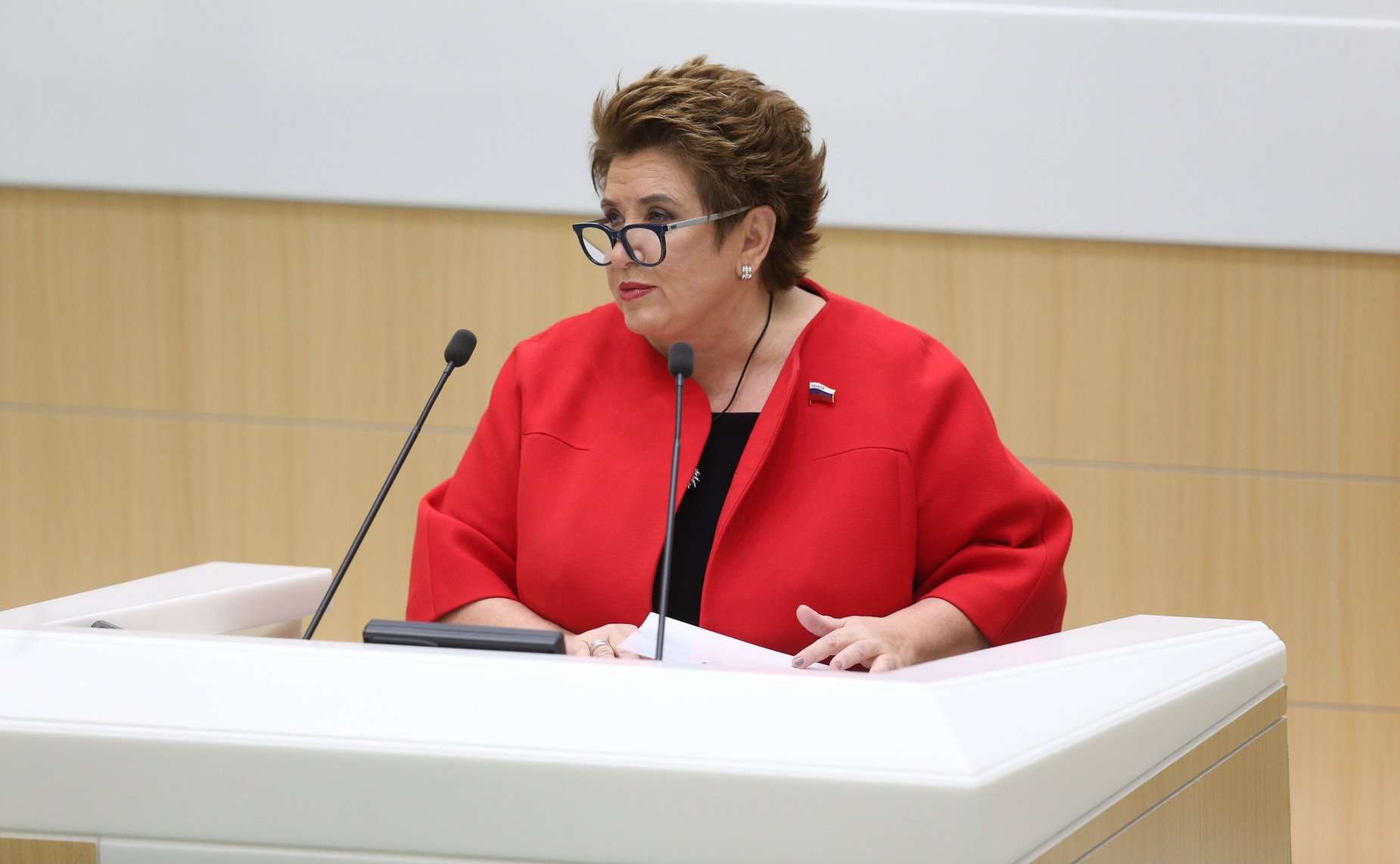 Любовь Глебова