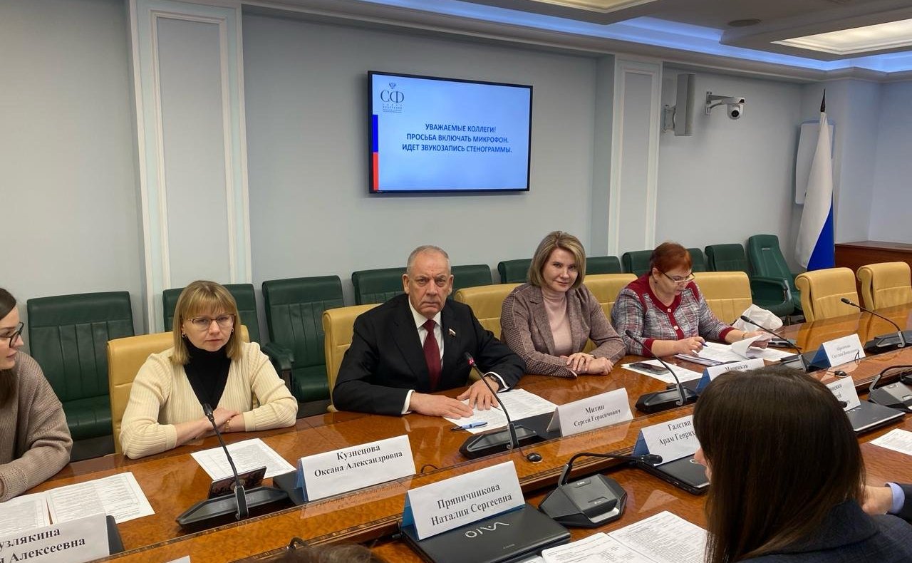 Сергей Митин провел рабочее совещание по вопросам стандартизации молока и продуктов его переработки