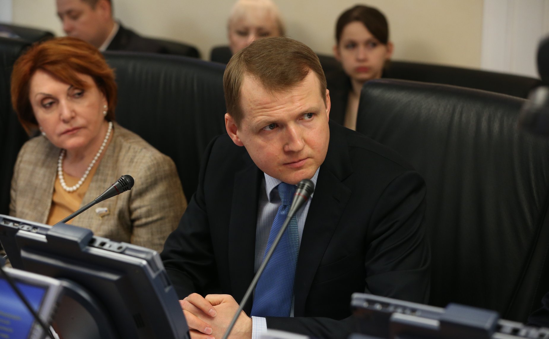 Расширенное заседание Комитета СФ по Регламенту и организации парламентской деятельности на тему «Об организации пилотного проекта по выделению особого вагона в составе поездов метрополитена, предназначенного для перевозок женщин с детьми, беременных женщ