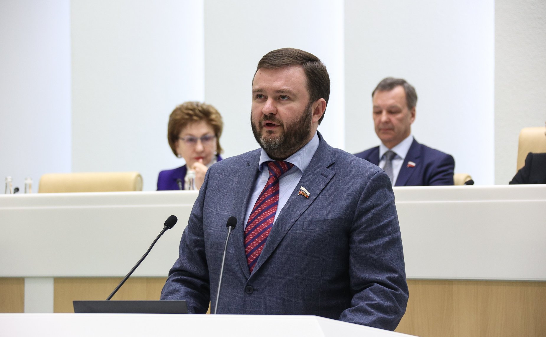 Дмитрий Ворона