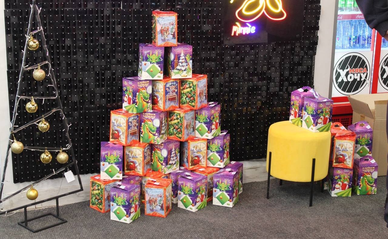 Айрат Гибатдинов поздравил детей Ульяновской области с наступающим Новым Годом