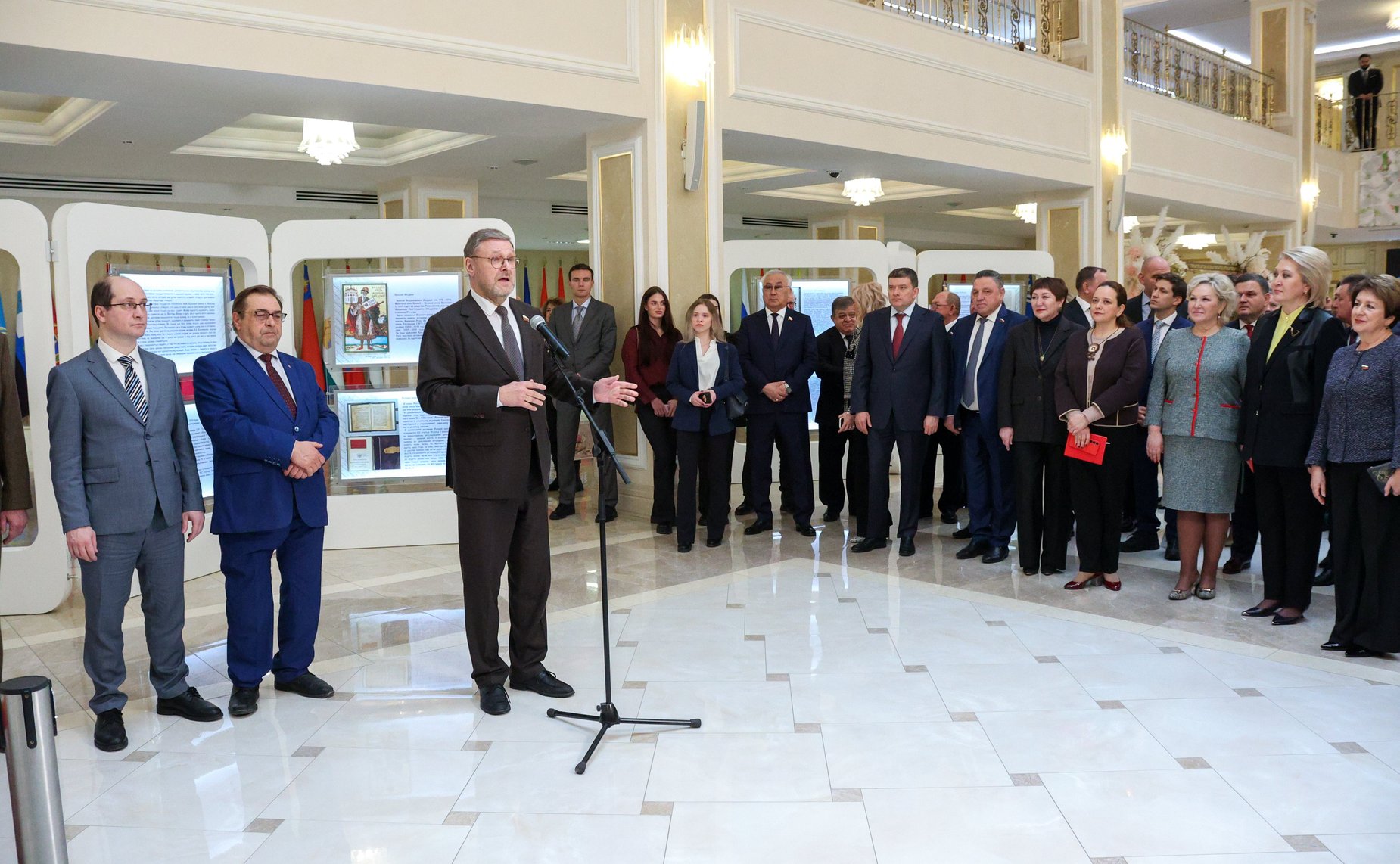 Церемония открытия выставки «От Вече до Правительствующего сената: предыстория российского парламентаризма»