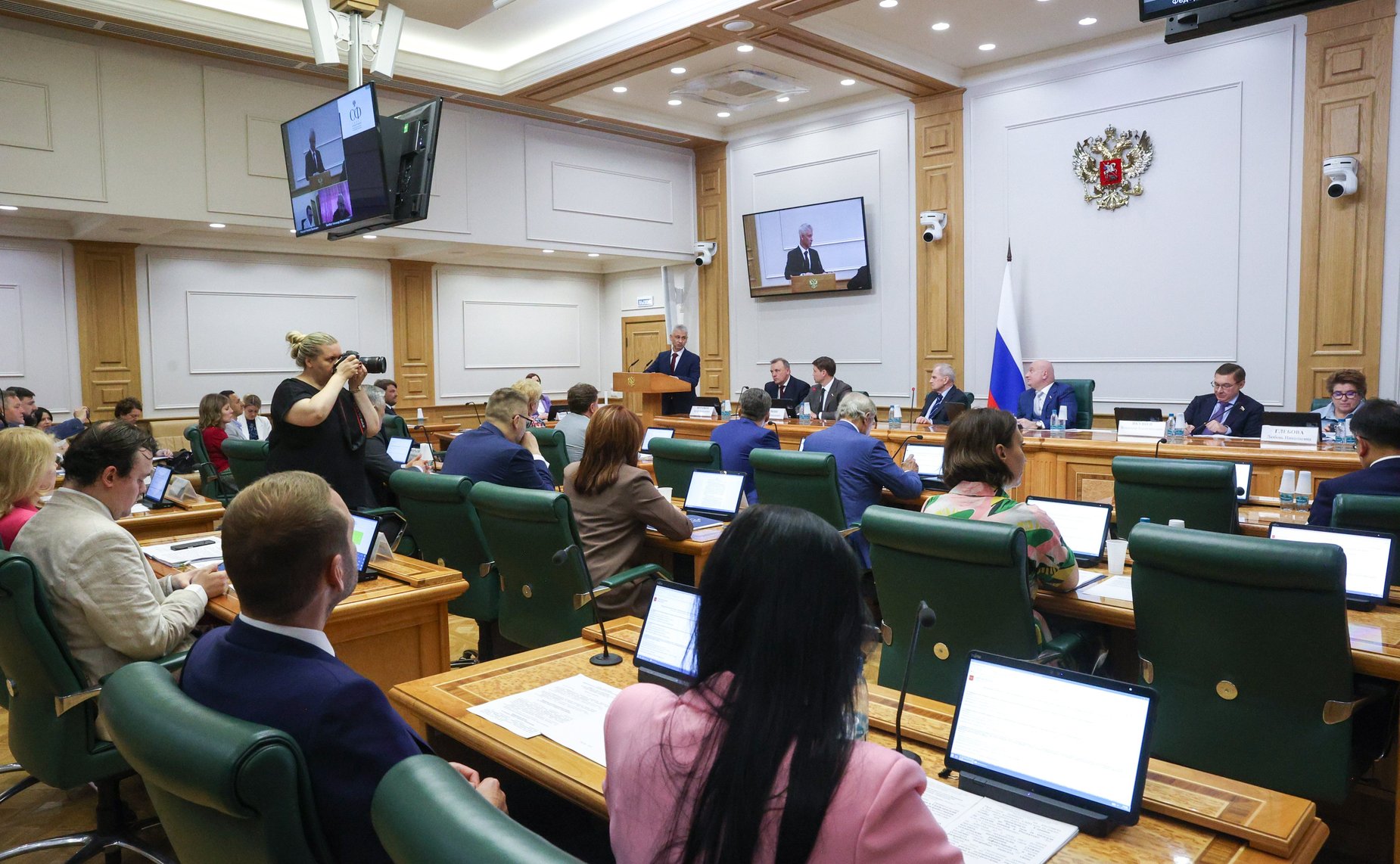 Заседание Комитета Совета Федерации по конституционному законодательству и государственному строительству