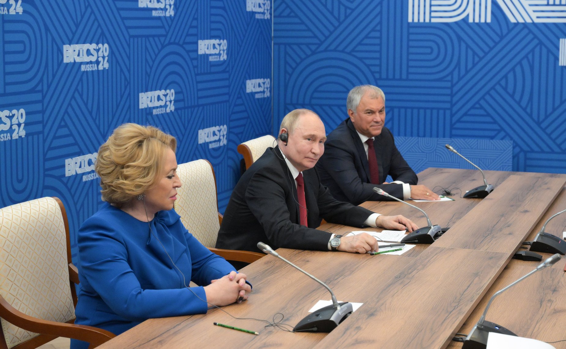 Х Парламентский форум БРИКС. Встреча Президента Российской Федерации Владимира Путина с Председателем Постоянного комитета Всекитайского собрания народных представителей КНР Чжао Лэцзи