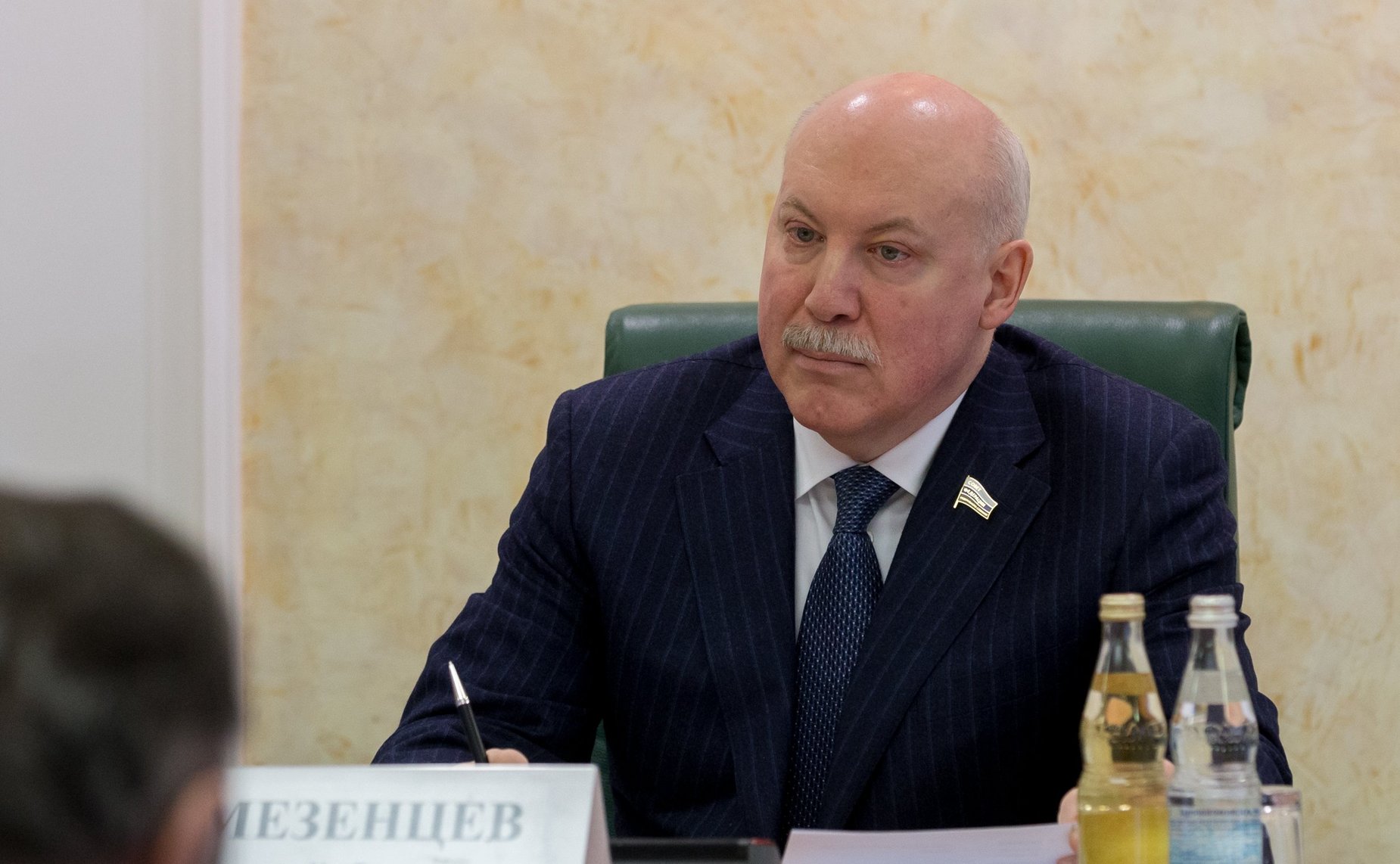 Д. Мезенцев