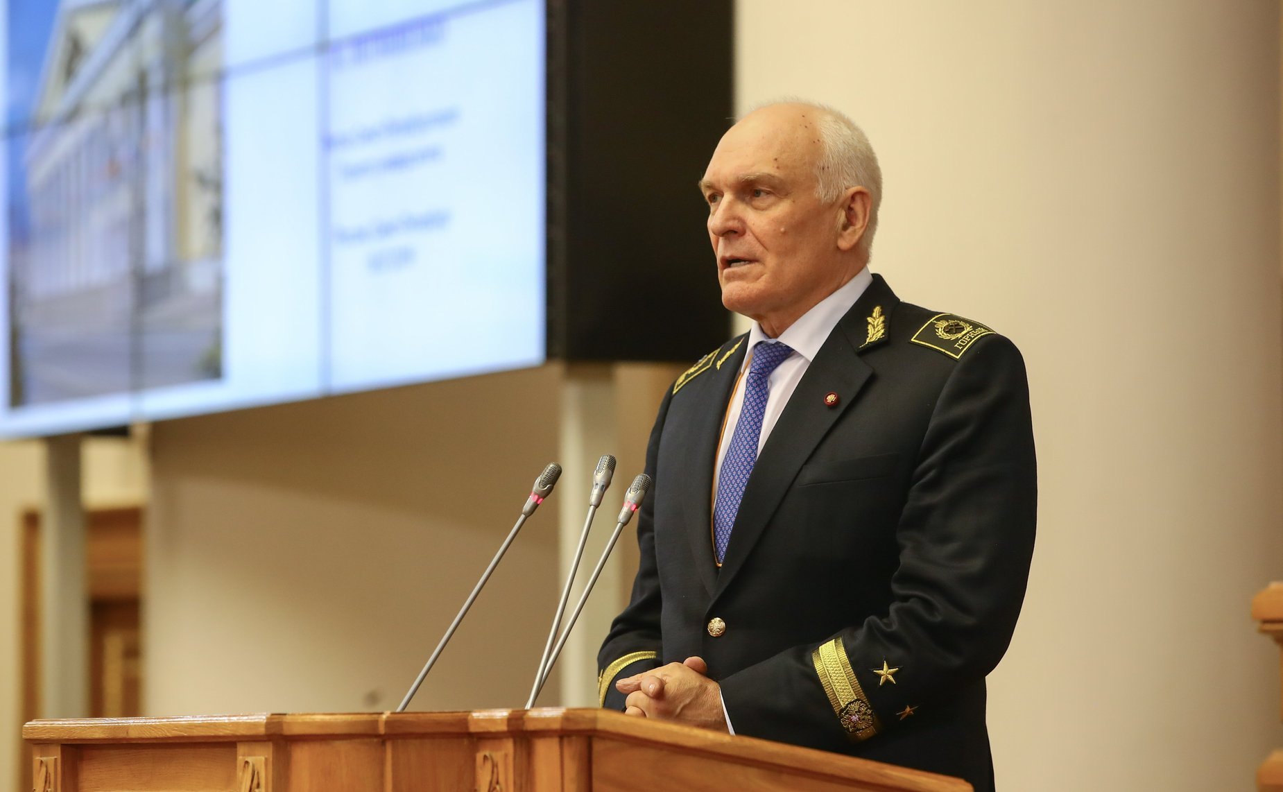 Пленарное заседание VI Форума регионов России и Беларуси на тему «Межрегиональные связи как основа формирования единого культурного и гуманитарного пространства народов России и Беларуси»