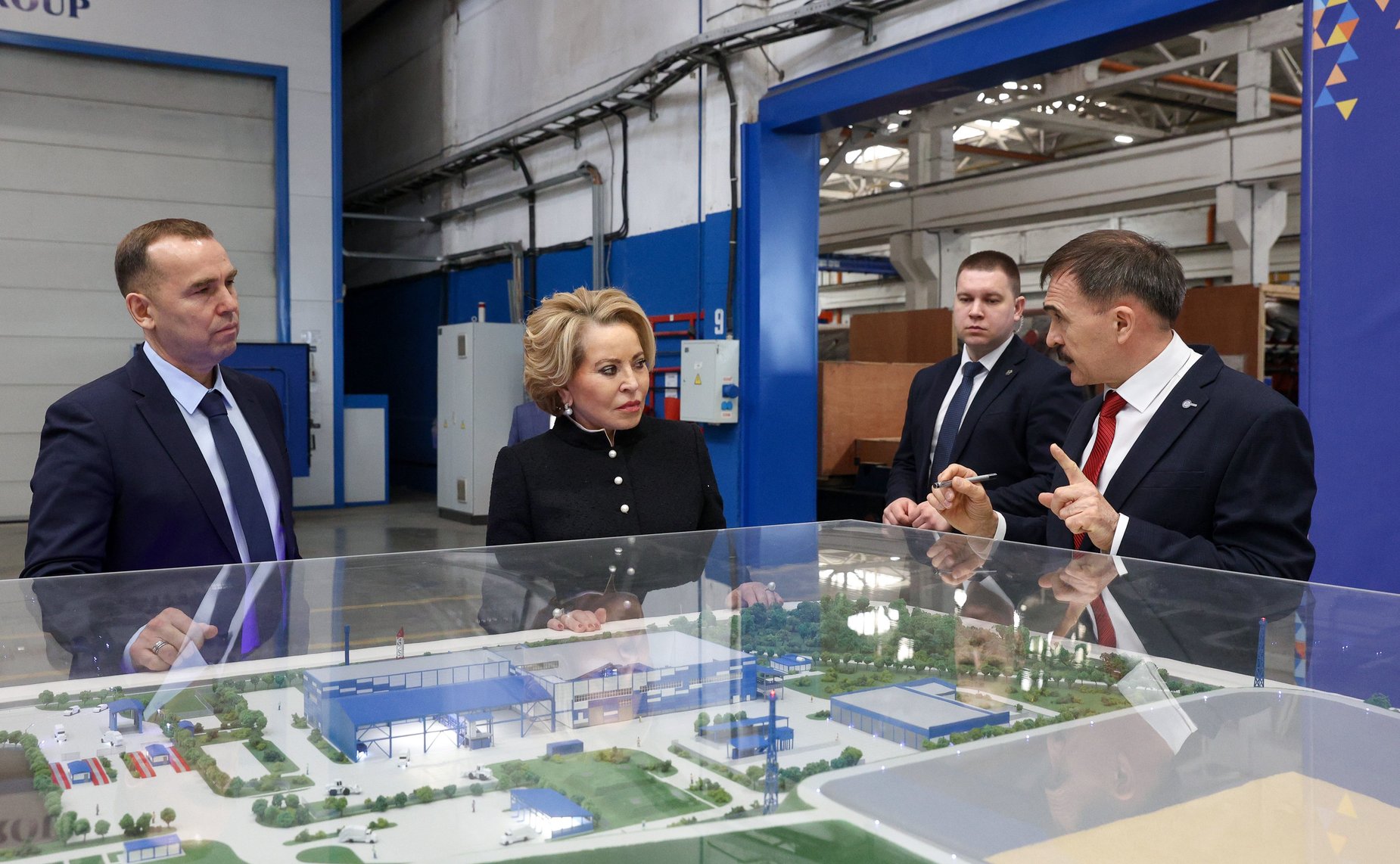 В ходе рабочей поездки Валентина Матвиенко осмотрела Курганский индустриальный парк