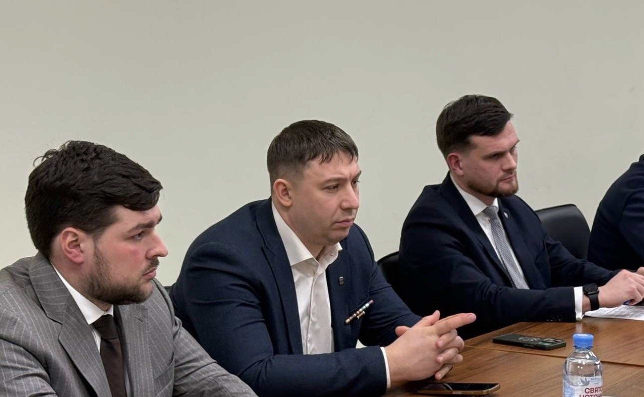 Делегация Палаты молодых законодателей при СФ посетила Херсонскую область