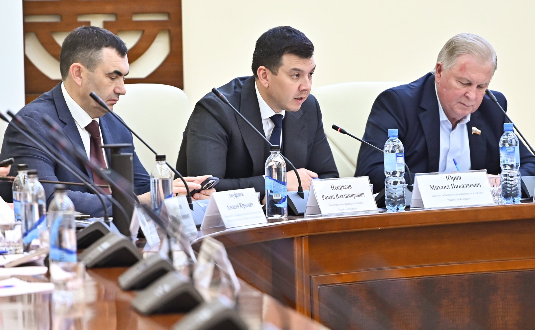 Сенаторы приняли участие в заседании Межведомственного координационного штаба по вопросам развития рынка шерсти на территории Российской Федерации