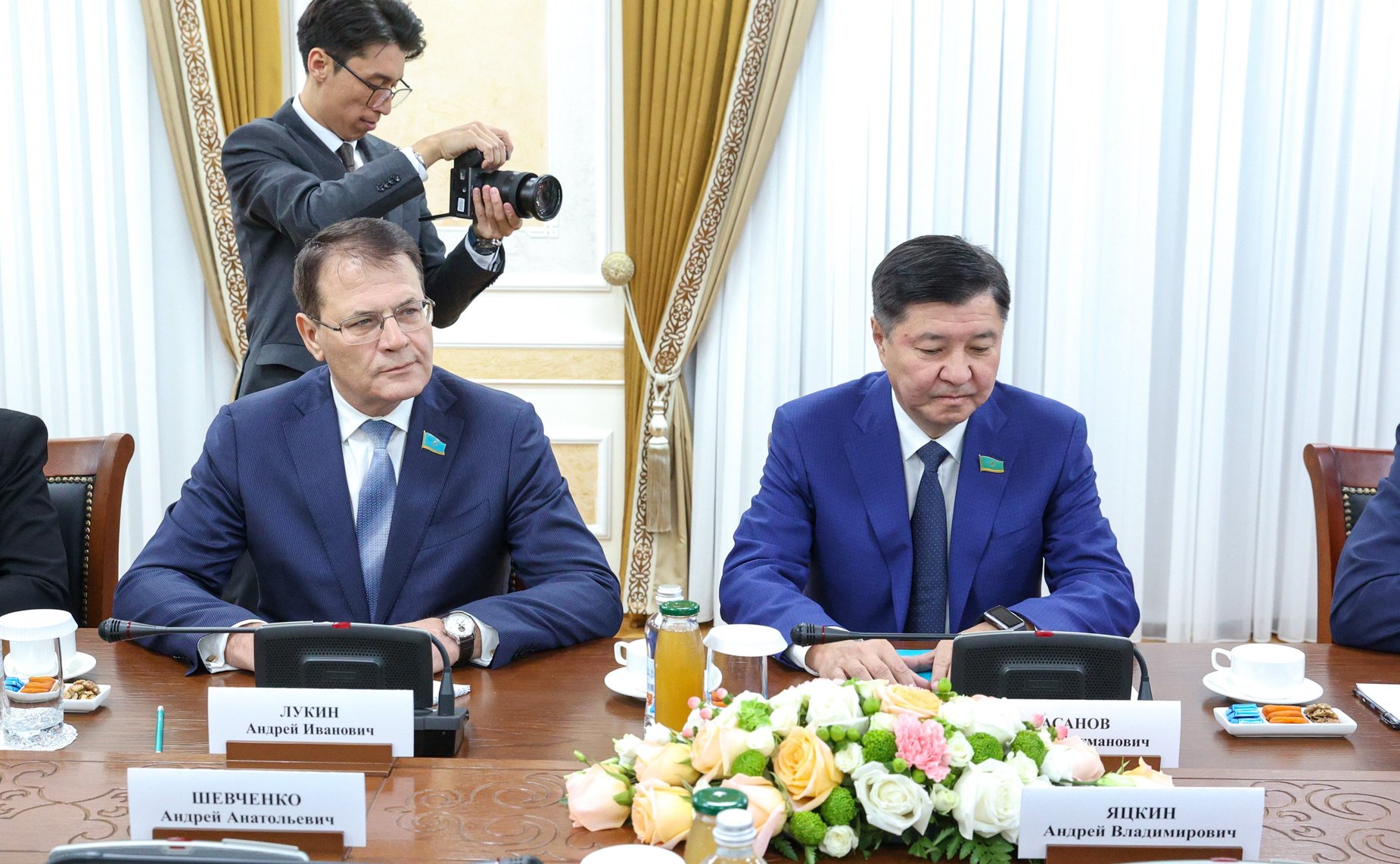 Валентина Матвиенко встретилась с Председателем Сената Парламента Республики Казахстан Мауленом Ашимбаевым